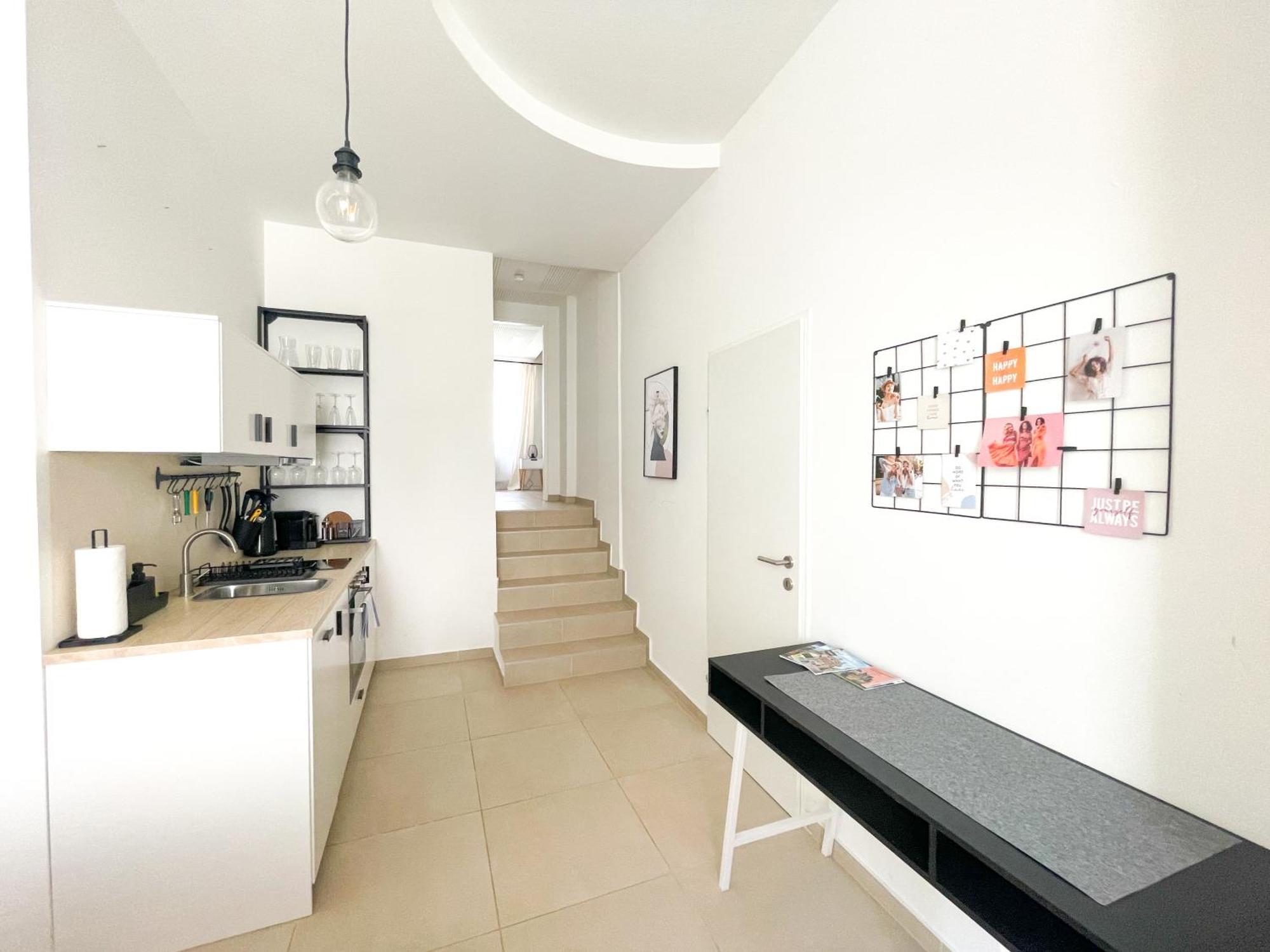 Contactless Self-Check-In - Stayhere Central City Suite 1 Graz Extérieur photo