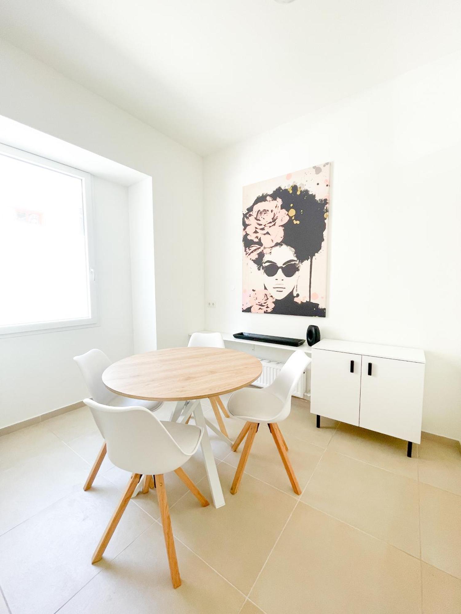 Contactless Self-Check-In - Stayhere Central City Suite 1 Graz Extérieur photo